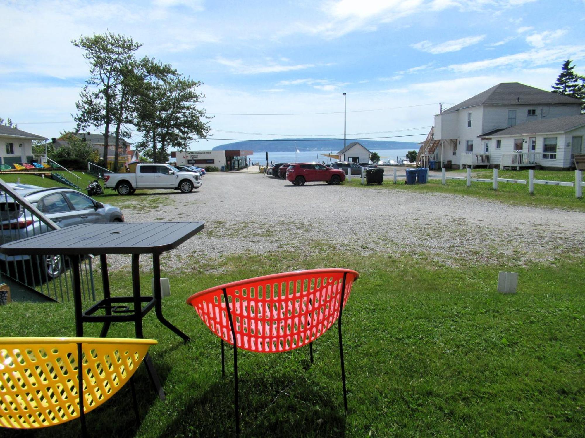Motel Et Chalet Natabel Perce Exterior photo